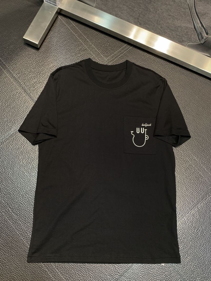 Unclassified Brand T-Shirts